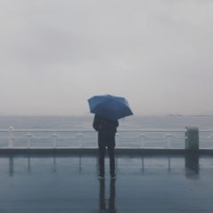雨の日は釣れる？